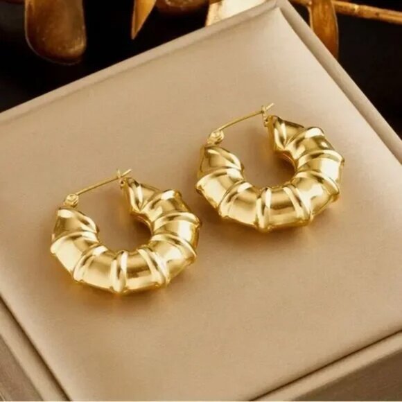 ZARA BAMBOO 18K GOLD FAMOUS DESIGNER HOOP EARRINGS - Picture 5 of 7